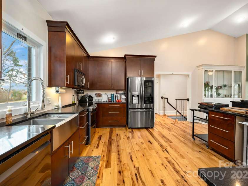 1115 Stony Point Road, Kings Mountain, NC 28086.  MLS# CAR4206093, YatesRealty ID 5583. 