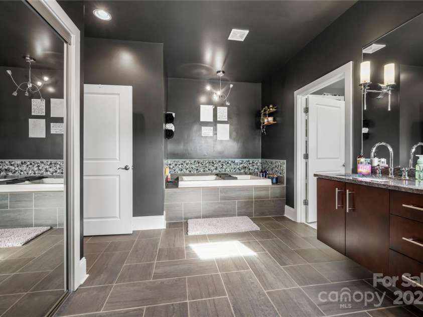 1115 Stony Point Road, Kings Mountain, NC 28086.  MLS# CAR4206093, YatesRealty ID 5583. 