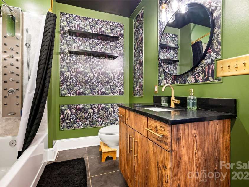 1115 Stony Point Road, Kings Mountain, NC 28086.  MLS# CAR4206093, YatesRealty ID 5583. 