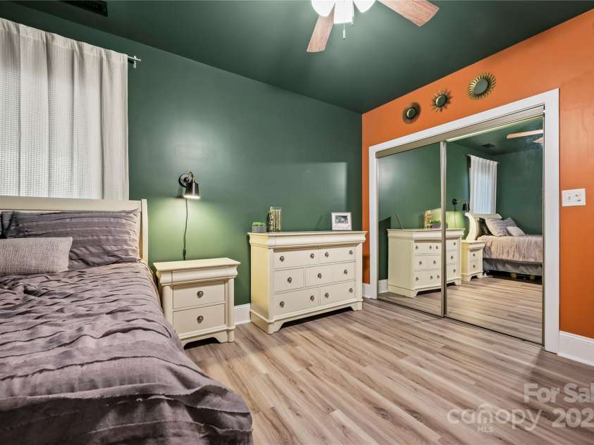 1115 Stony Point Road, Kings Mountain, NC 28086.  MLS# CAR4206093, YatesRealty ID 5583. 