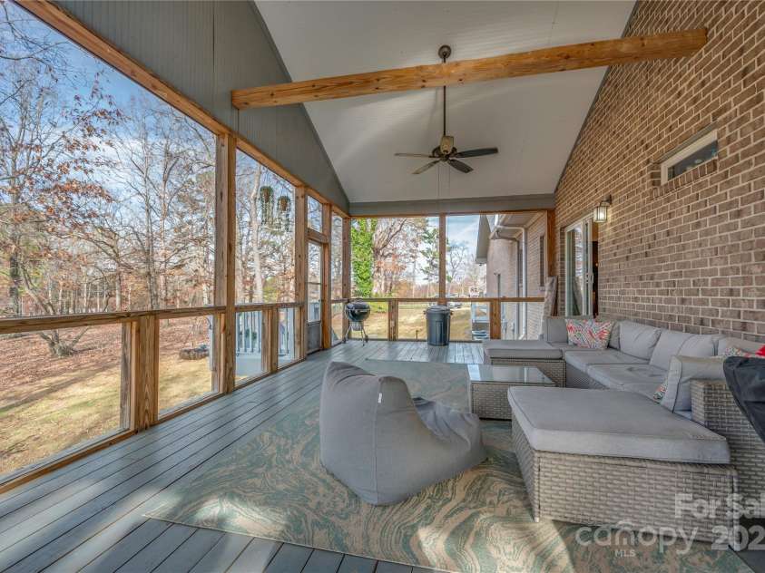 1115 Stony Point Road, Kings Mountain, NC 28086.  MLS# CAR4206093, YatesRealty ID 5583. 