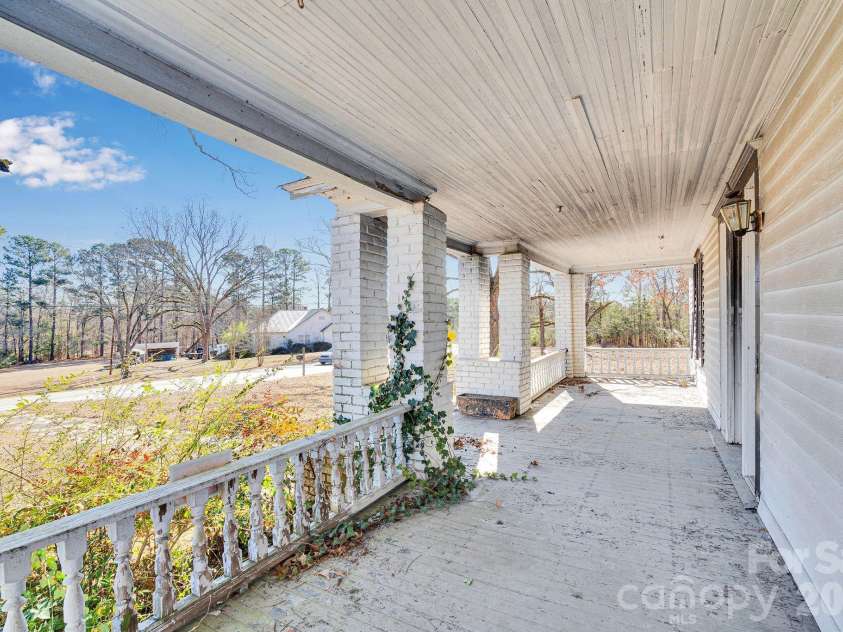4521 Edgeland Road, Edgemoor, SC 29712.  MLS# CAR4341572, YatesRealty ID 5583. 