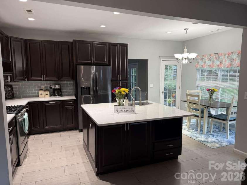 715 Cheval Drive, Fort Mill, SC 29708.  MLS# CAR4432095, YatesRealty ID 55831. 