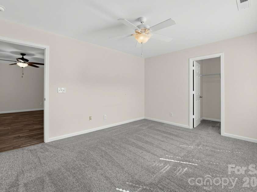 10019 Bristley Road, Charlotte, NC 28227.  MLS# CAR4432852, YatesRealty ID 55834. 