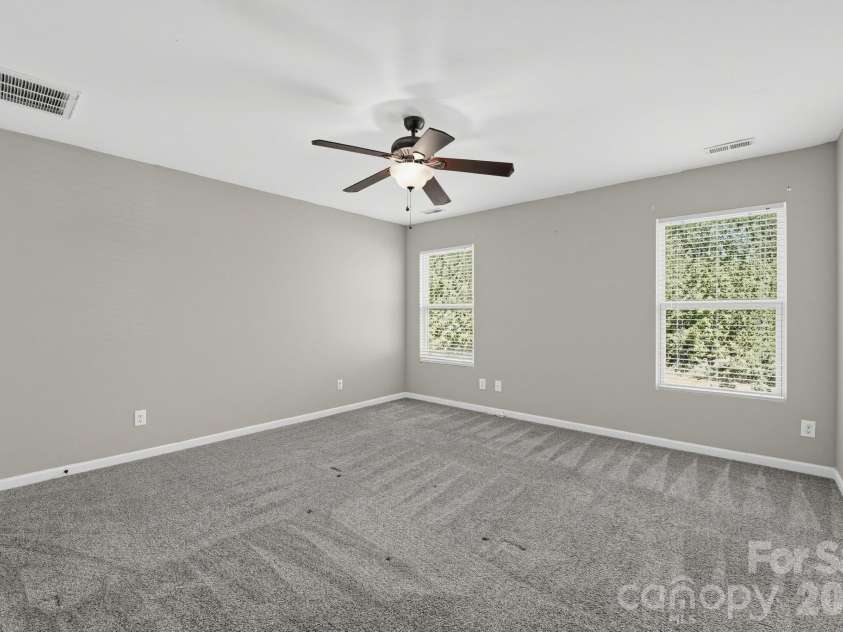 10019 Bristley Road, Charlotte, NC 28227.  MLS# CAR4432852, YatesRealty ID 55834. 