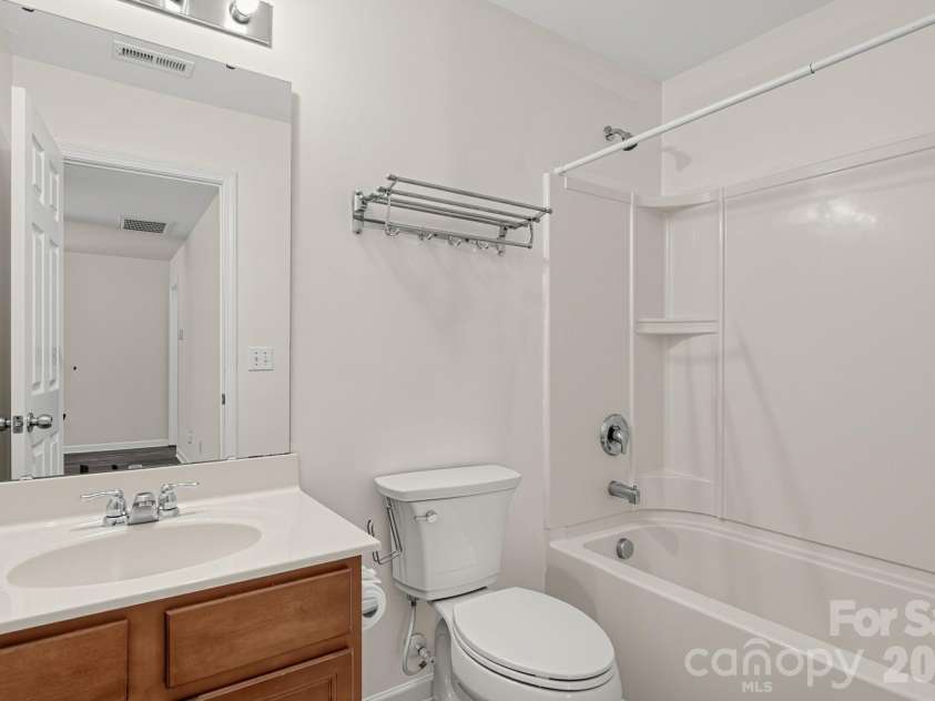 10019 Bristley Road, Charlotte, NC 28227.  MLS# CAR4432852, YatesRealty ID 55834. 