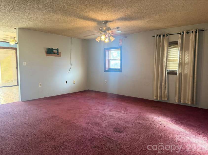 138 Rash Road, Lincolnton, NC 28092.  MLS# CAR4326541, YatesRealty ID 5584. 