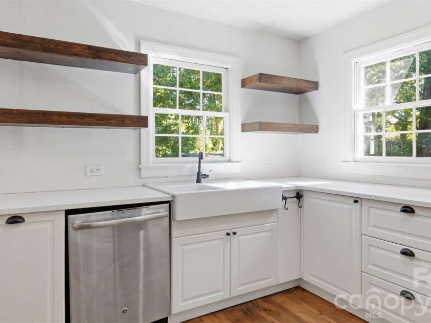 1004 South Street, Gastonia, NC 28052.  MLS# CAR4429127, YatesRealty ID 55840. 