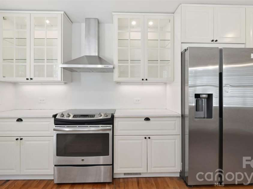 1004 South Street, Gastonia, NC 28052.  MLS# CAR4429127, YatesRealty ID 55840. 