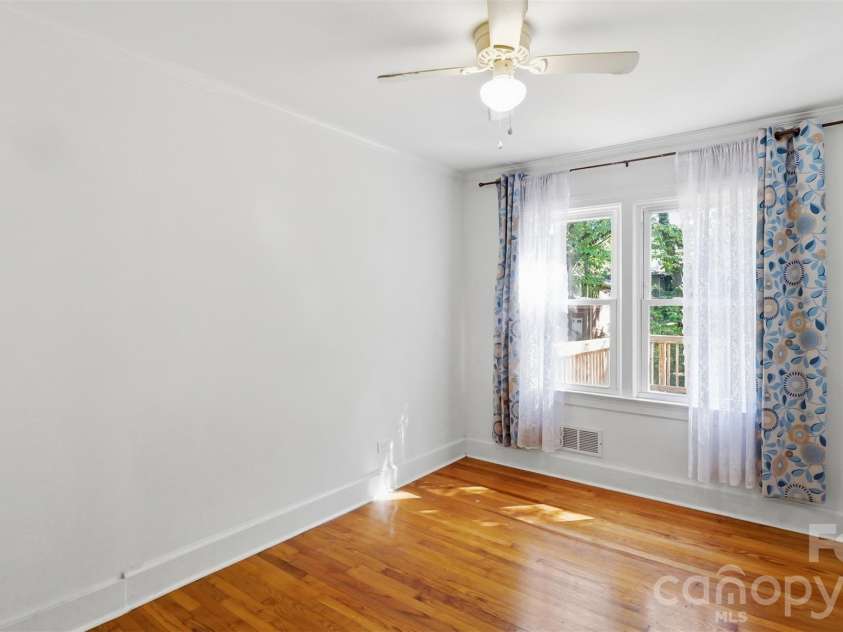 1004 South Street, Gastonia, NC 28052.  MLS# CAR4429127, YatesRealty ID 55840. 