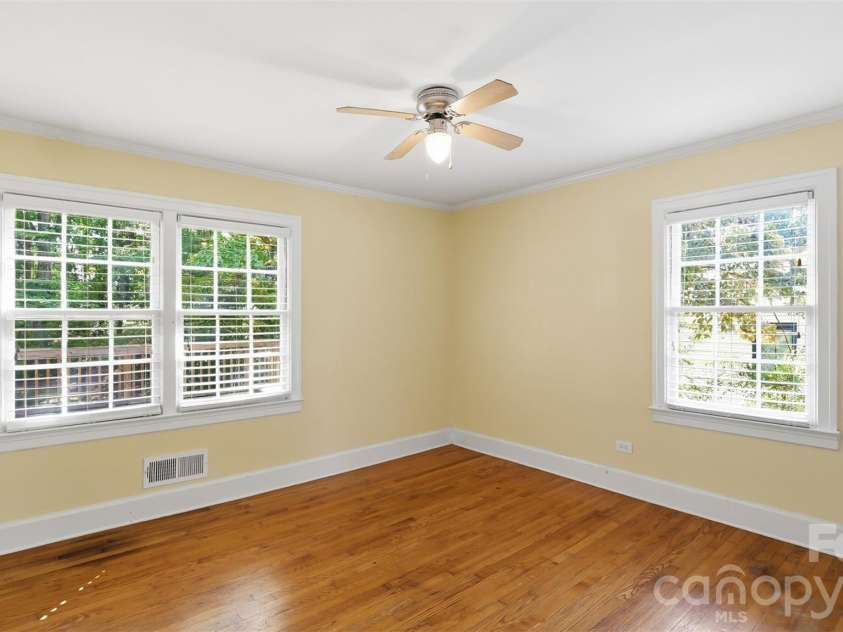 1004 South Street, Gastonia, NC 28052.  MLS# CAR4429127, YatesRealty ID 55840. 