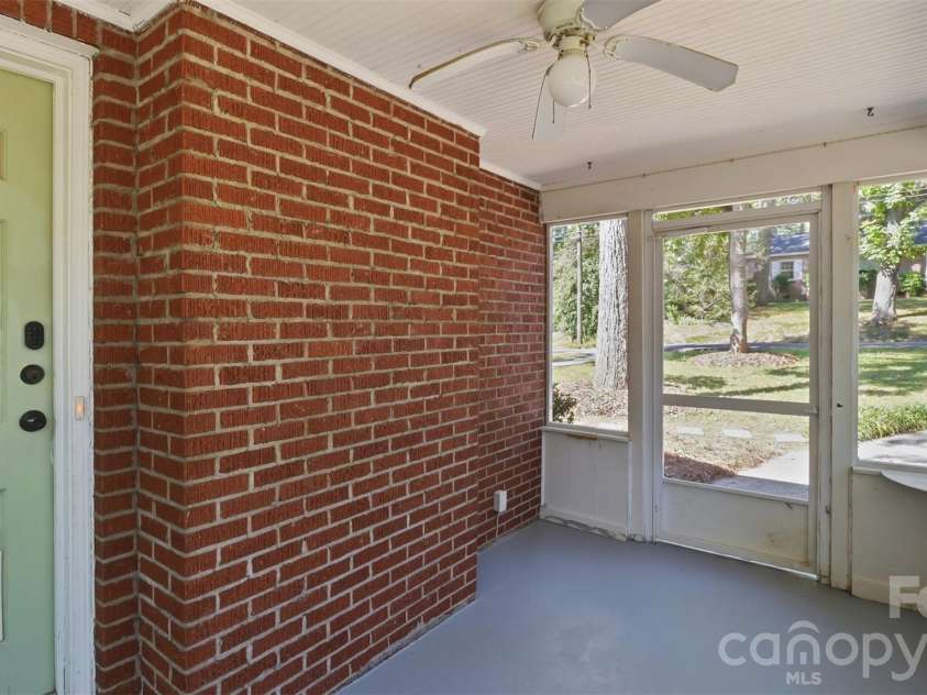 1004 South Street, Gastonia, NC 28052.  MLS# CAR4429127, YatesRealty ID 55840. 