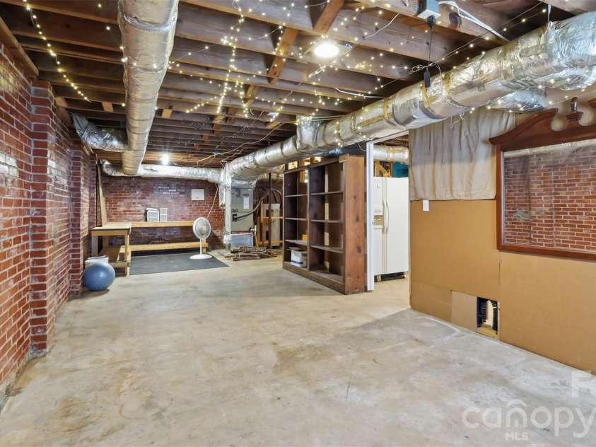1004 South Street, Gastonia, NC 28052.  MLS# CAR4429127, YatesRealty ID 55840. 