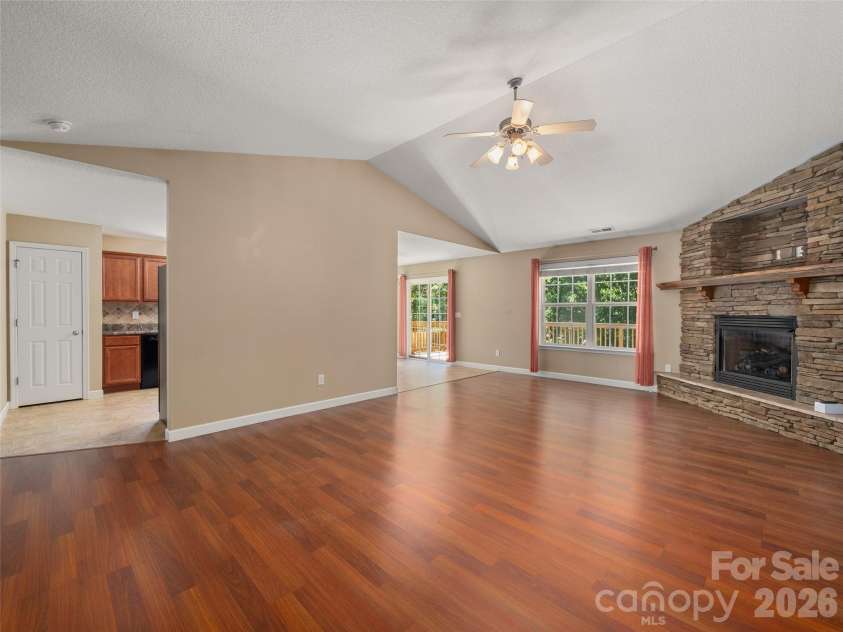 202 Hondah Road, Brevard, NC 28712.  MLS# CAR4432866, YatesRealty ID 55847. 