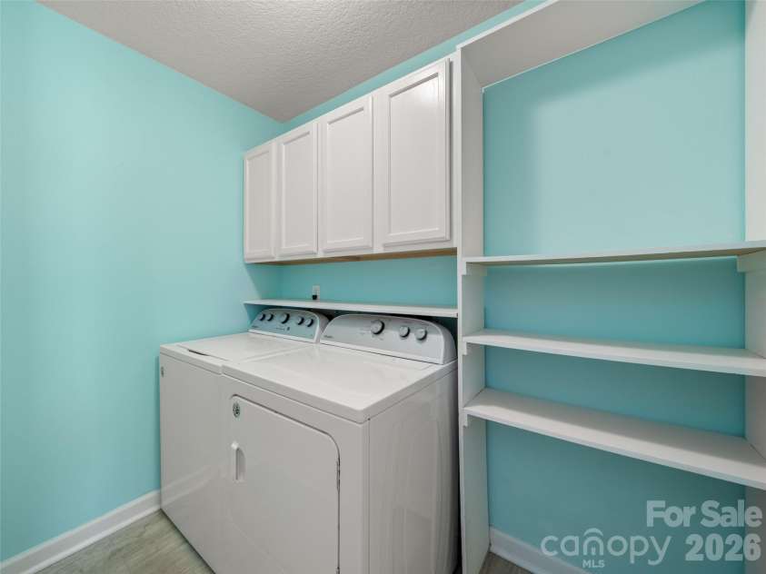 202 Hondah Road, Brevard, NC 28712.  MLS# CAR4432866, YatesRealty ID 55847. 