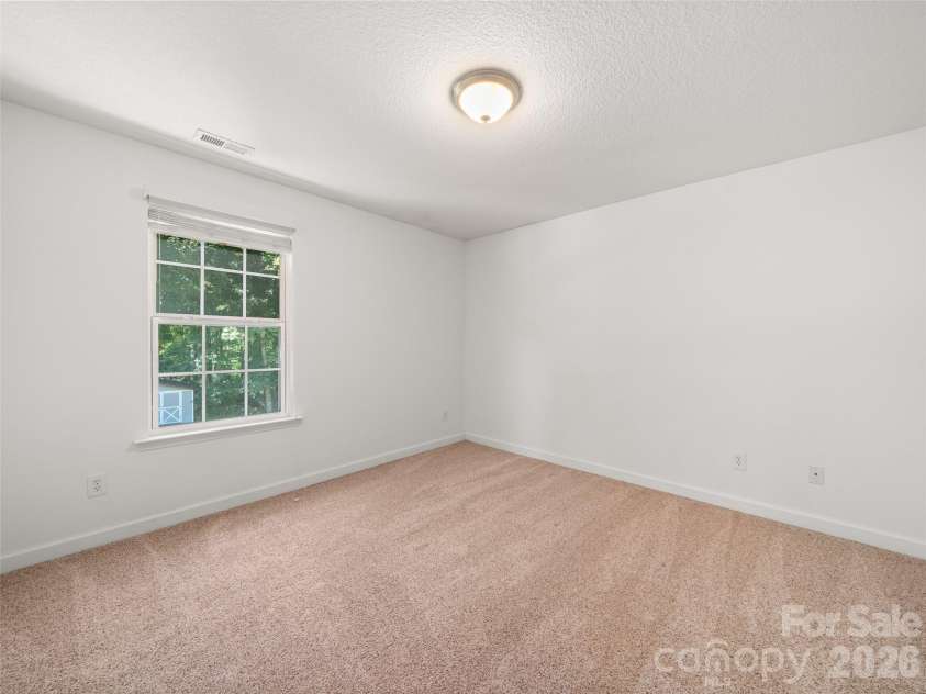 202 Hondah Road, Brevard, NC 28712.  MLS# CAR4432866, YatesRealty ID 55847. 