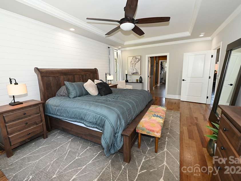 2757 Trent Drive, Conover, NC 28613.  MLS# CAR4318412, YatesRealty ID 5585. 