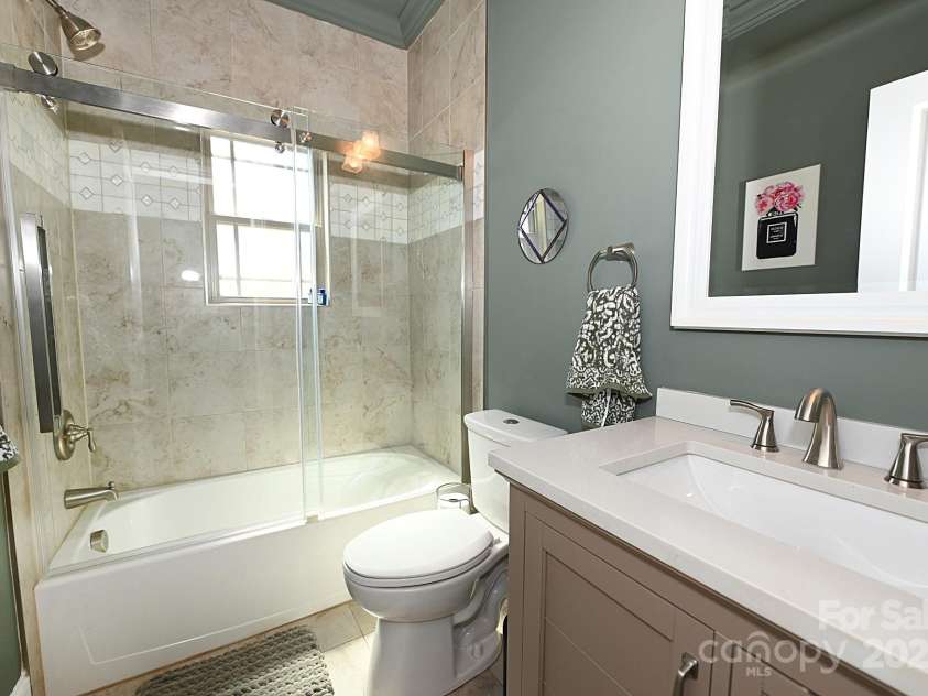 2757 Trent Drive, Conover, NC 28613.  MLS# CAR4318412, YatesRealty ID 5585. 