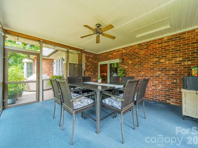 7545 Rabbit Circle, Denver, NC 28037.  MLS# CAR4350815, YatesRealty ID 5585. 