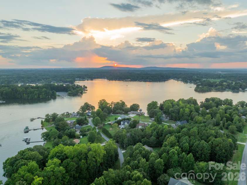 7545 Rabbit Circle, Denver, NC 28037.  MLS# CAR4350815, YatesRealty ID 5585. 