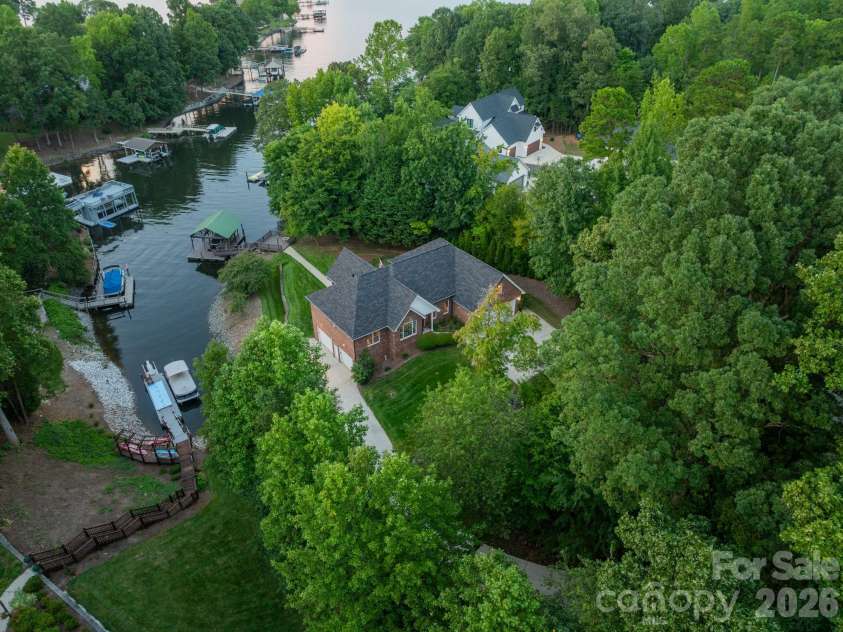 7545 Rabbit Circle, Denver, NC 28037.  MLS# CAR4350815, YatesRealty ID 5585. 