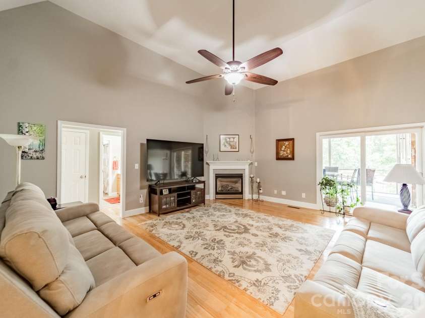 7545 Rabbit Circle, Denver, NC 28037.  MLS# CAR4350815, YatesRealty ID 5585. 