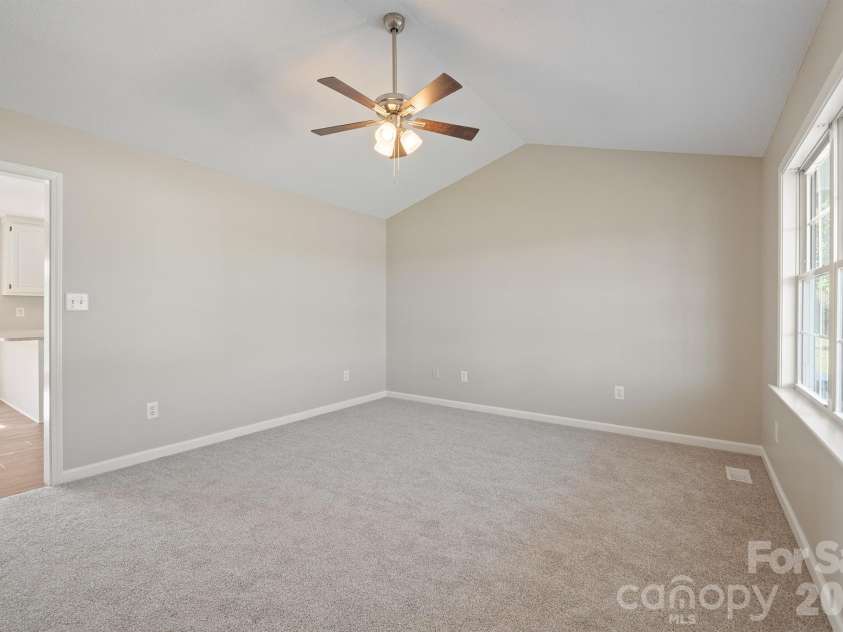 1061 Isenhour Court, Maiden, NC 28650.  MLS# CAR4432470, YatesRealty ID 55851. LR