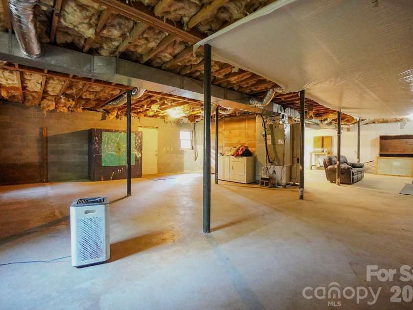 3576 Julian Welborn Drive, Morganton, NC 28655.  MLS# CAR4432882, YatesRealty ID 55852. 