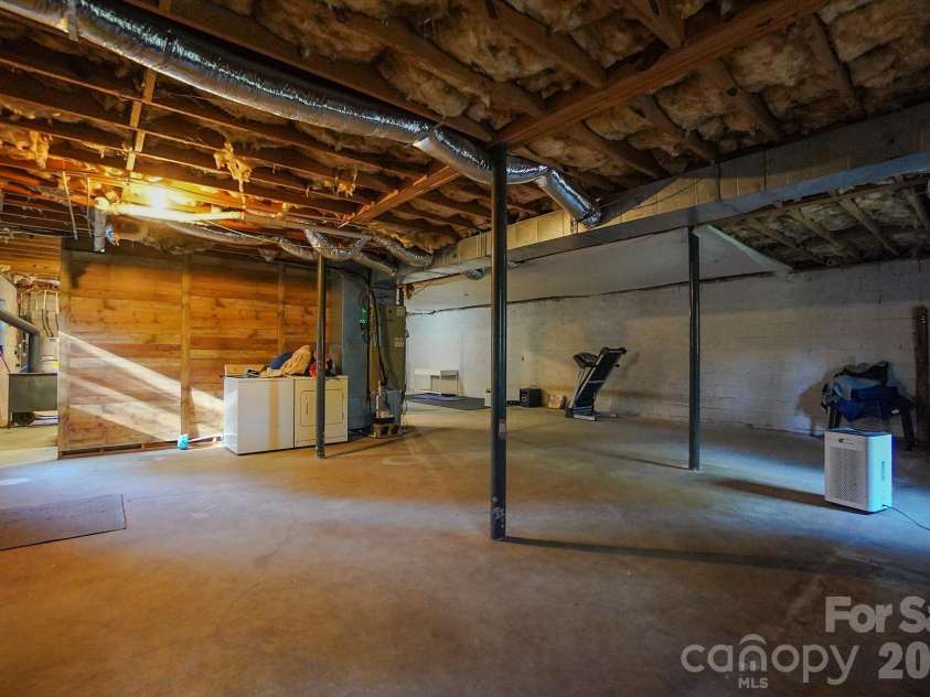 3576 Julian Welborn Drive, Morganton, NC 28655.  MLS# CAR4432882, YatesRealty ID 55852. 