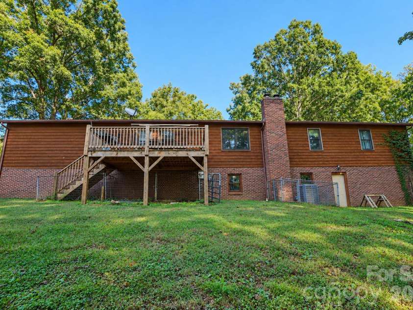 3576 Julian Welborn Drive, Morganton, NC 28655.  MLS# CAR4432882, YatesRealty ID 55852. 