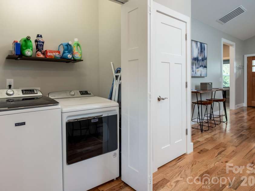 131 Mills Avenue, Brevard, NC 28712.  MLS# CAR4431844, YatesRealty ID 55853. 
