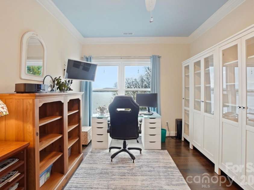 18212 Tayport Drive, Charlotte, NC 28278.  MLS# CAR4346978, YatesRealty ID 5586. Home office with incredible lake views — ideal for remote work with an inspiring backdrop