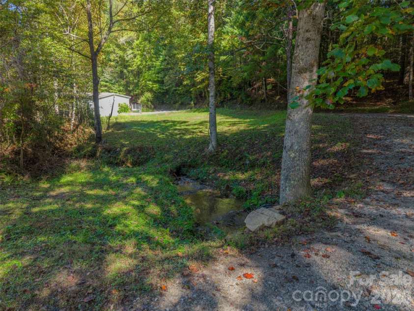 468 Willow Springs Cove, Hendersonville, NC 28739.  MLS# CAR4432983, YatesRealty ID 55860. 