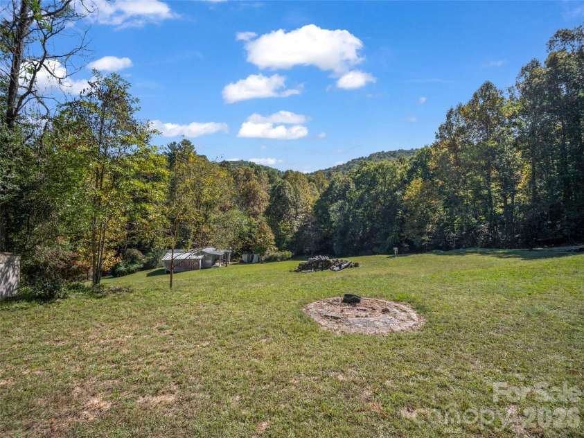 468 Willow Springs Cove, Hendersonville, NC 28739.  MLS# CAR4432983, YatesRealty ID 55860. 