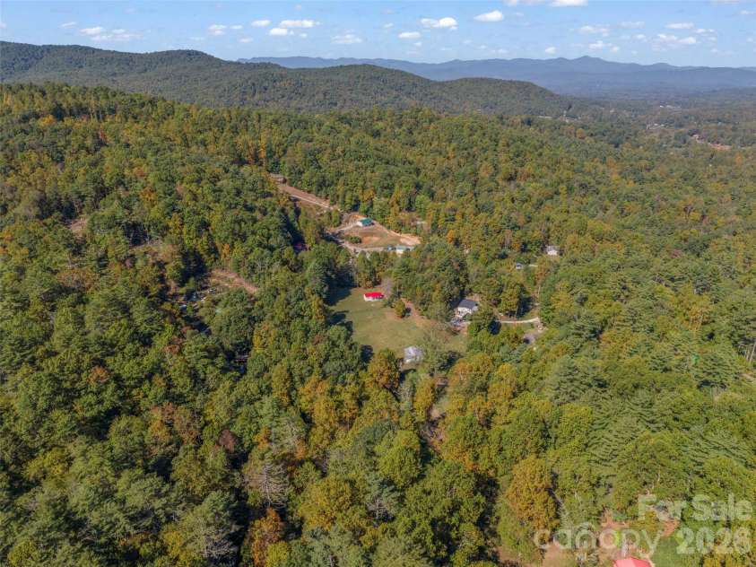 468 Willow Springs Cove, Hendersonville, NC 28739.  MLS# CAR4432983, YatesRealty ID 55860. 