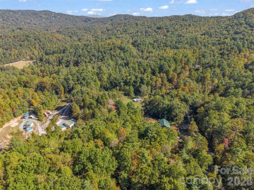 468 Willow Springs Cove, Hendersonville, NC 28739.  MLS# CAR4432983, YatesRealty ID 55860. 