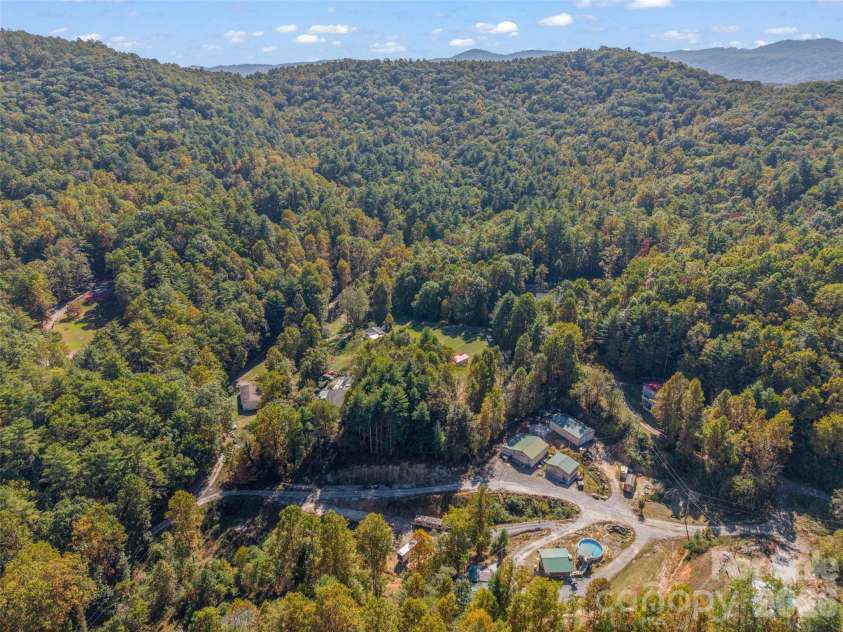 468 Willow Springs Cove, Hendersonville, NC 28739.  MLS# CAR4432983, YatesRealty ID 55860. 