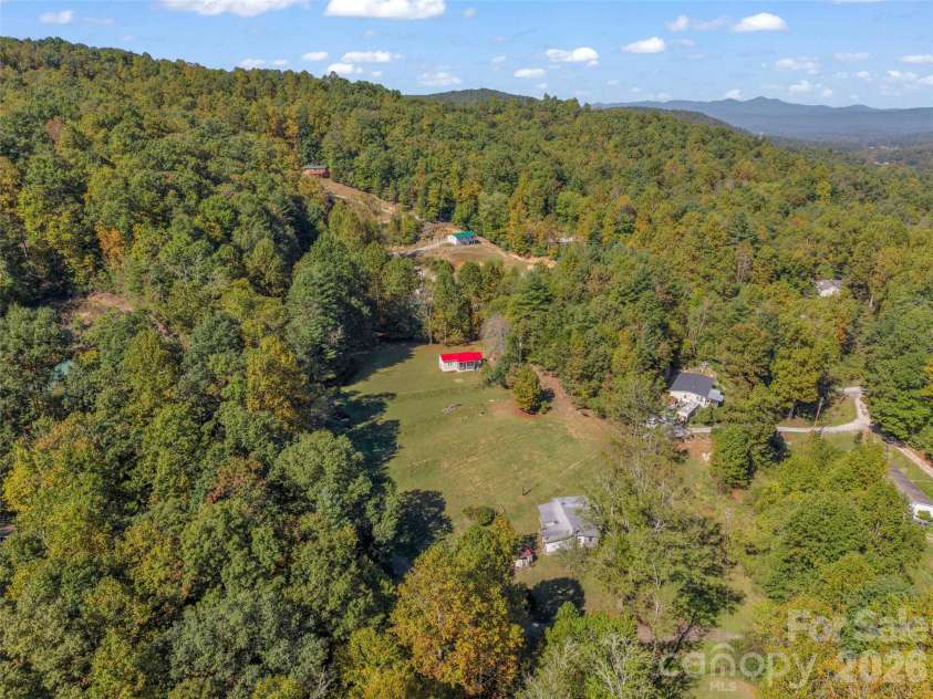 468 Willow Springs Cove, Hendersonville, NC 28739.  MLS# CAR4432983, YatesRealty ID 55860. 
