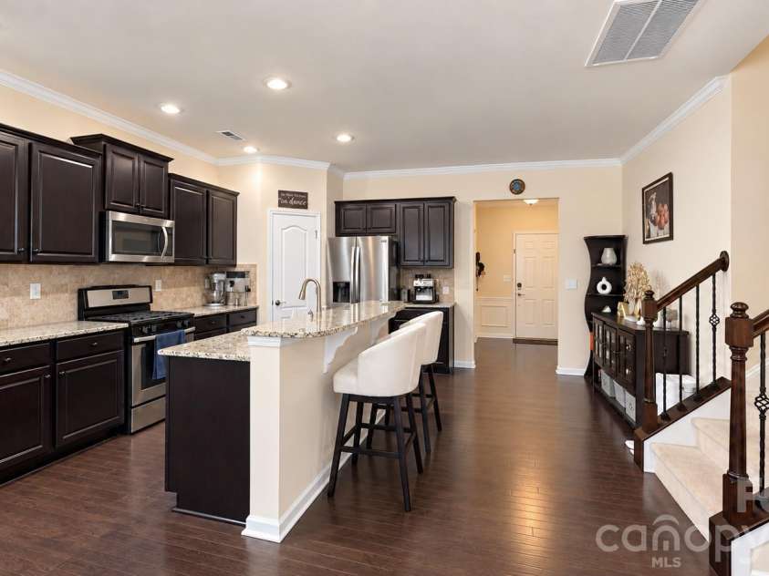 239 Keating Place Drive, Fort Mill, SC 29708.  MLS# CAR4429689, YatesRealty ID 55861. 