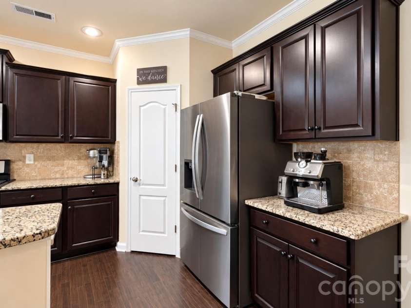 239 Keating Place Drive, Fort Mill, SC 29708.  MLS# CAR4429689, YatesRealty ID 55861. 