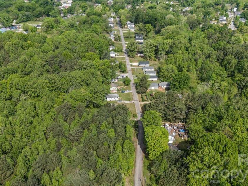 515 Torbush Drive, Salisbury, NC 28144.  MLS# CAR4432542, YatesRealty ID 55864. 