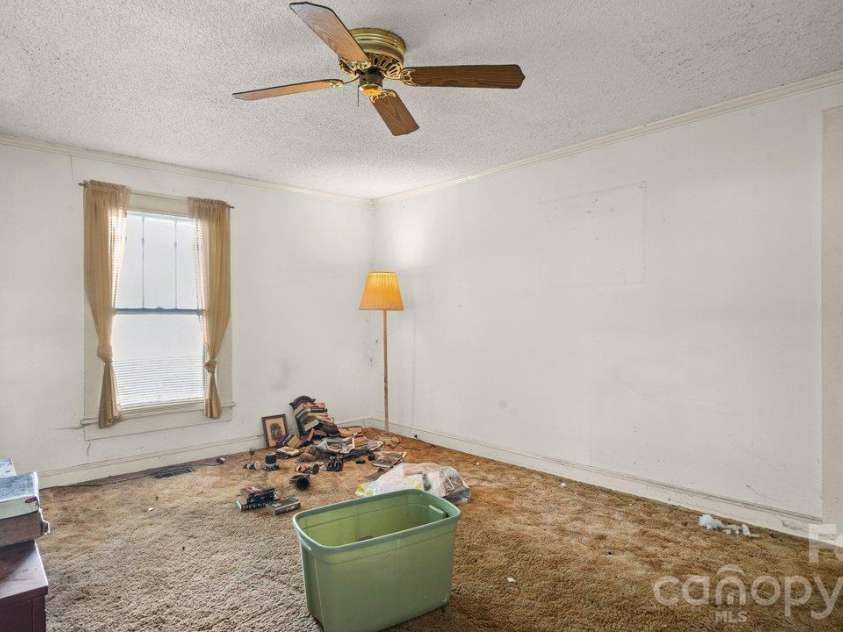 515 Torbush Drive, Salisbury, NC 28144.  MLS# CAR4432542, YatesRealty ID 55864. 