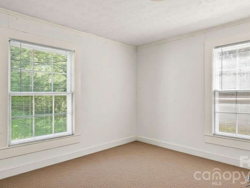515 Torbush Drive, Salisbury, NC 28144.  MLS# CAR4432542, YatesRealty ID 55864. Bedroom #1