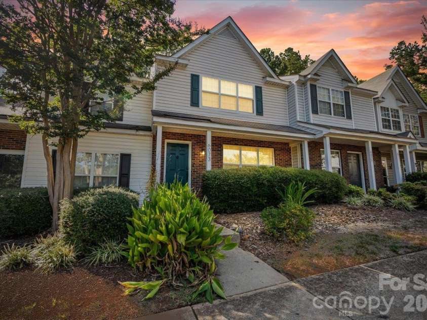 6073 Cougar Lane, Charlotte, NC 28269.  MLS# CAR4432079, YatesRealty ID 55865. 