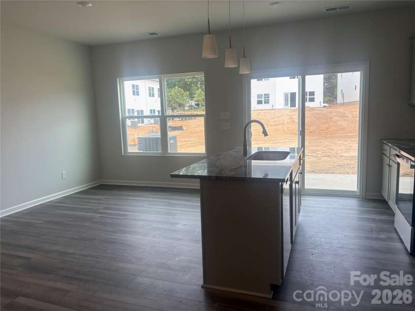 3604 Teslow Drive, Charlotte, NC 28215.  MLS# CAR4433197, YatesRealty ID 55866. 