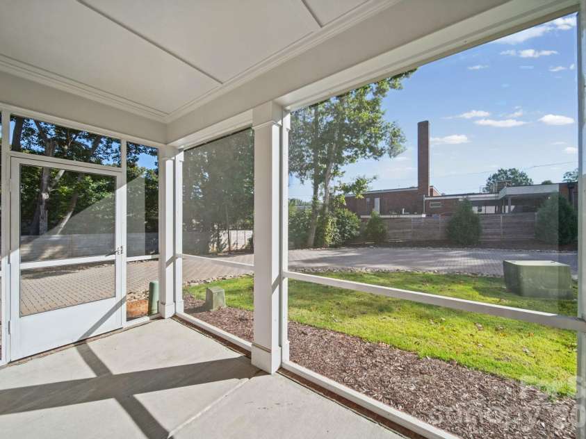 270 Gilead Road, Huntersville, NC 28078.  MLS# CAR4433092, YatesRealty ID 55869. 