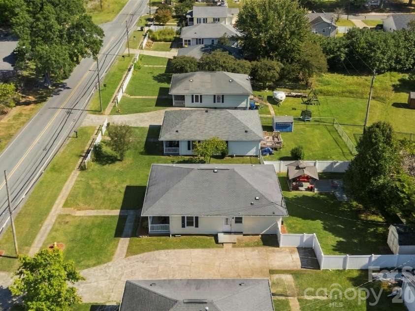 1501 Perfection Avenue, Belmont, NC 28012.  MLS# CAR4432644, YatesRealty ID 55871. 