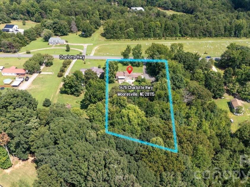 1476 Charlotte Highway, Mooresville, NC 28115.  MLS# CAR4419978, YatesRealty ID 55873. 