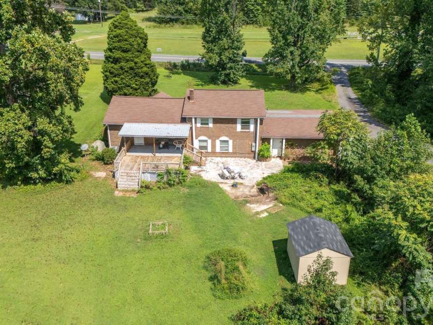 1476 Charlotte Highway, Mooresville, NC 28115.  MLS# CAR4419978, YatesRealty ID 55873. 