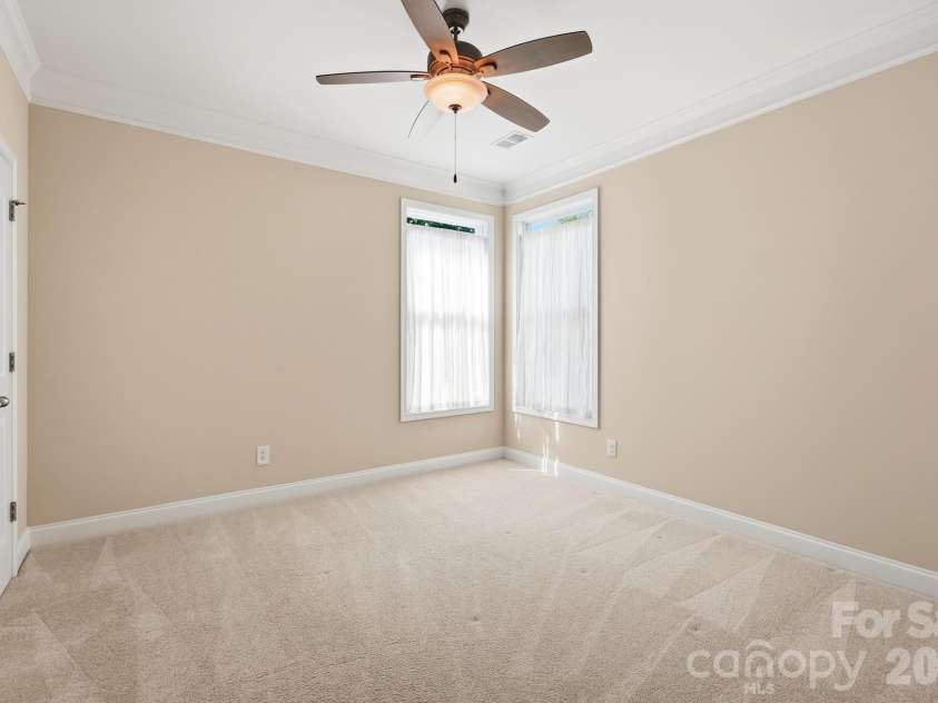 9106 Longvale Lane, Charlotte, NC 28214.  MLS# CAR4432949, YatesRealty ID 55876. 